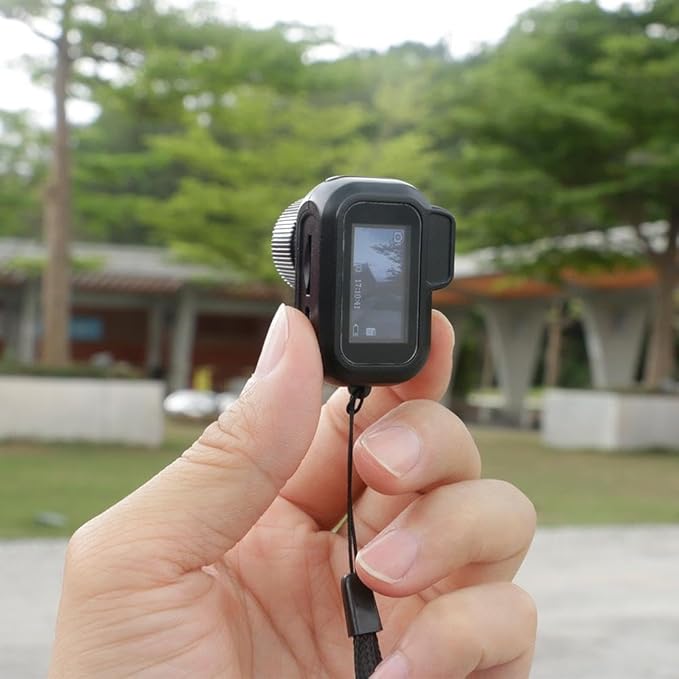 Keychain Camera, World's Smallest 1080P HD Mini Camera, Retro Portable Mini, 100 Mins Battery Life, for Students, Kids (64G)