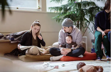Postpartum Care Essentials 2025: Comfort, Recovery, and Confidence